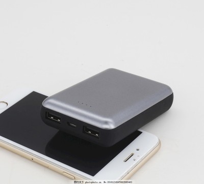 移動(dòng)電源與音箱 現(xiàn)代數(shù)碼生活的得力助手